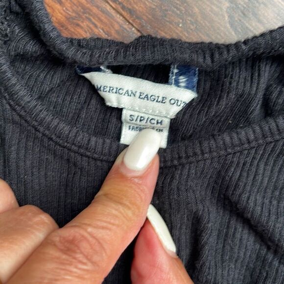 Mystery Box American Eagle Aerie PacSun SO Mixed Bundle Size Small 10 Pieces - Picture 15 of 15